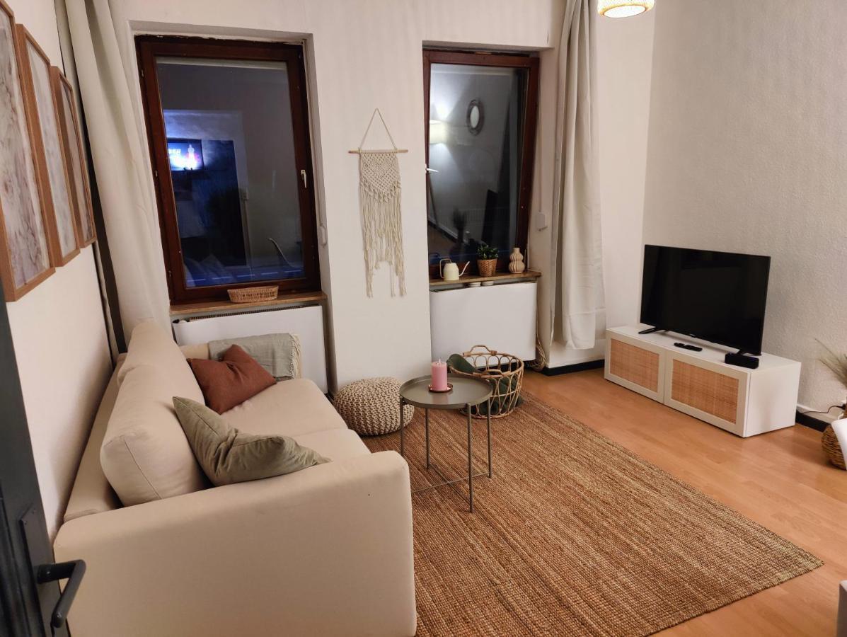 Bliss - 3 Zimmer, Boho, Arbeitsplatz, Netflix Gießen Eksteriør billede